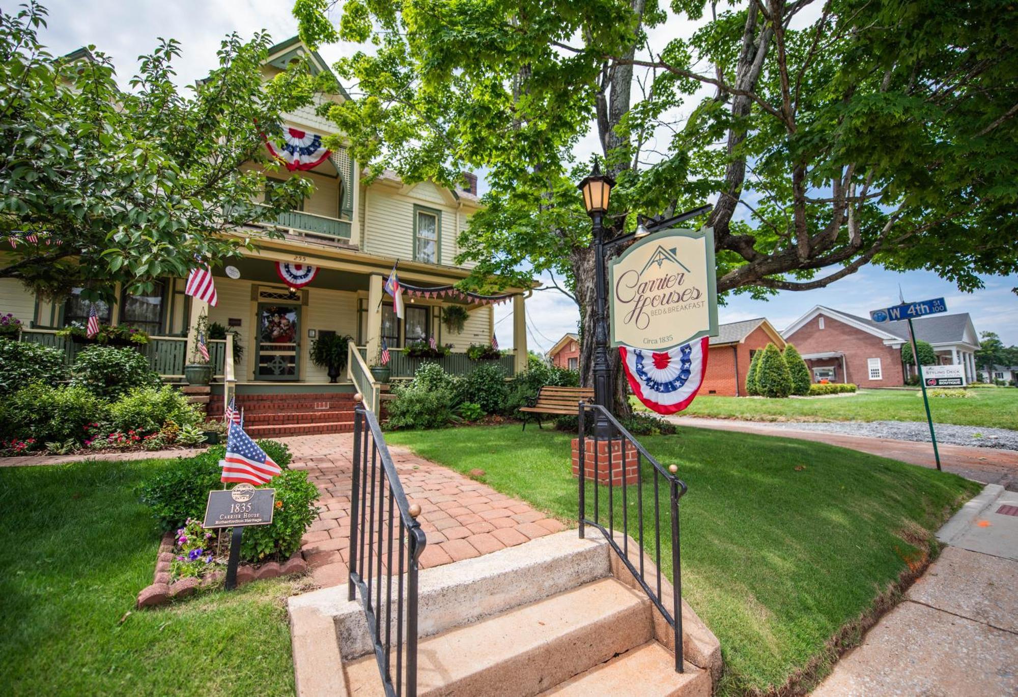 Carrier Houses Bed & Breakfast Rutherfordton 外观 照片