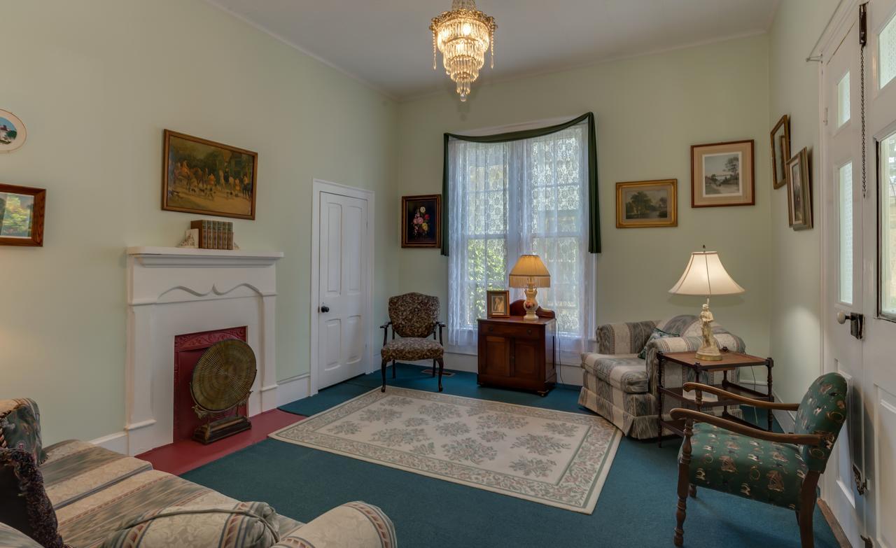 Carrier Houses Bed & Breakfast Rutherfordton 外观 照片